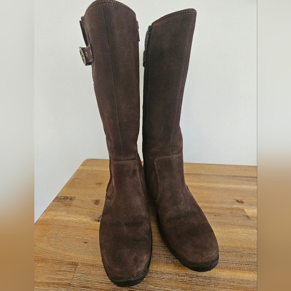 ECCO Womens Rise GTX Tall Suede Side Zip Walking Boots in Coffee - Picture 5 of 11